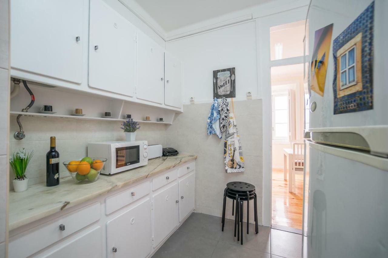 Mouraria 2 Bedroom Apartment Lisbon Exterior photo