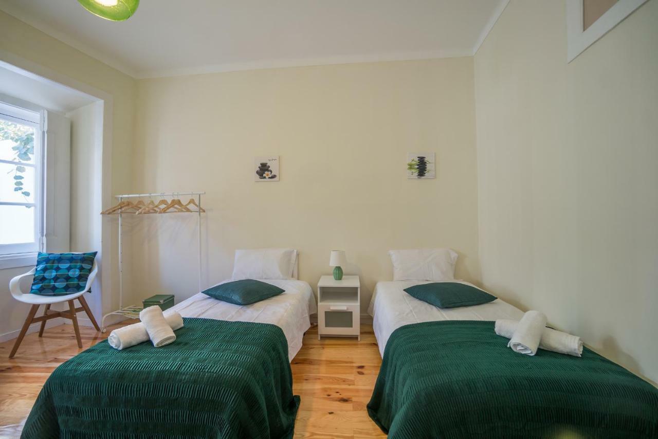 Mouraria 2 Bedroom Apartment Lisbon Exterior photo