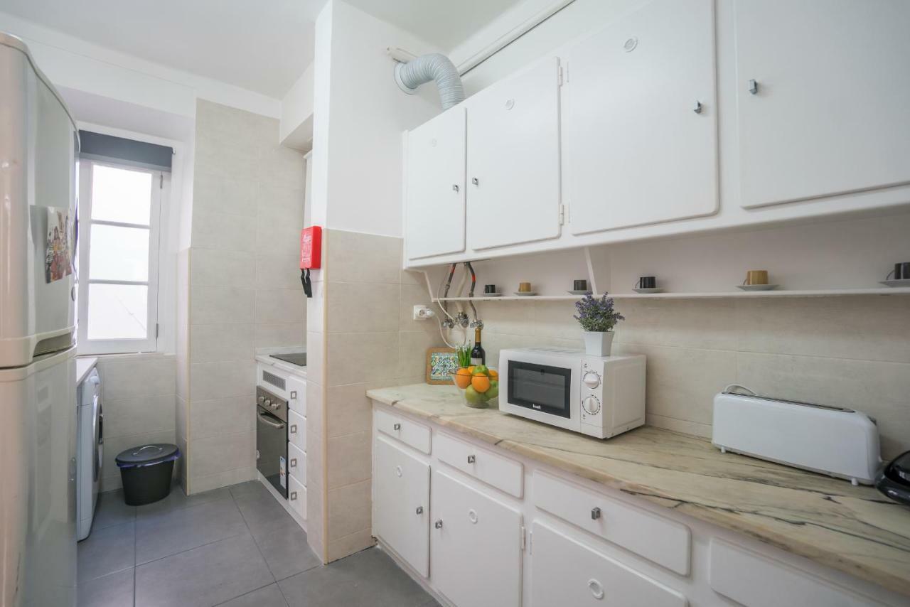 Mouraria 2 Bedroom Apartment Lisbon Exterior photo
