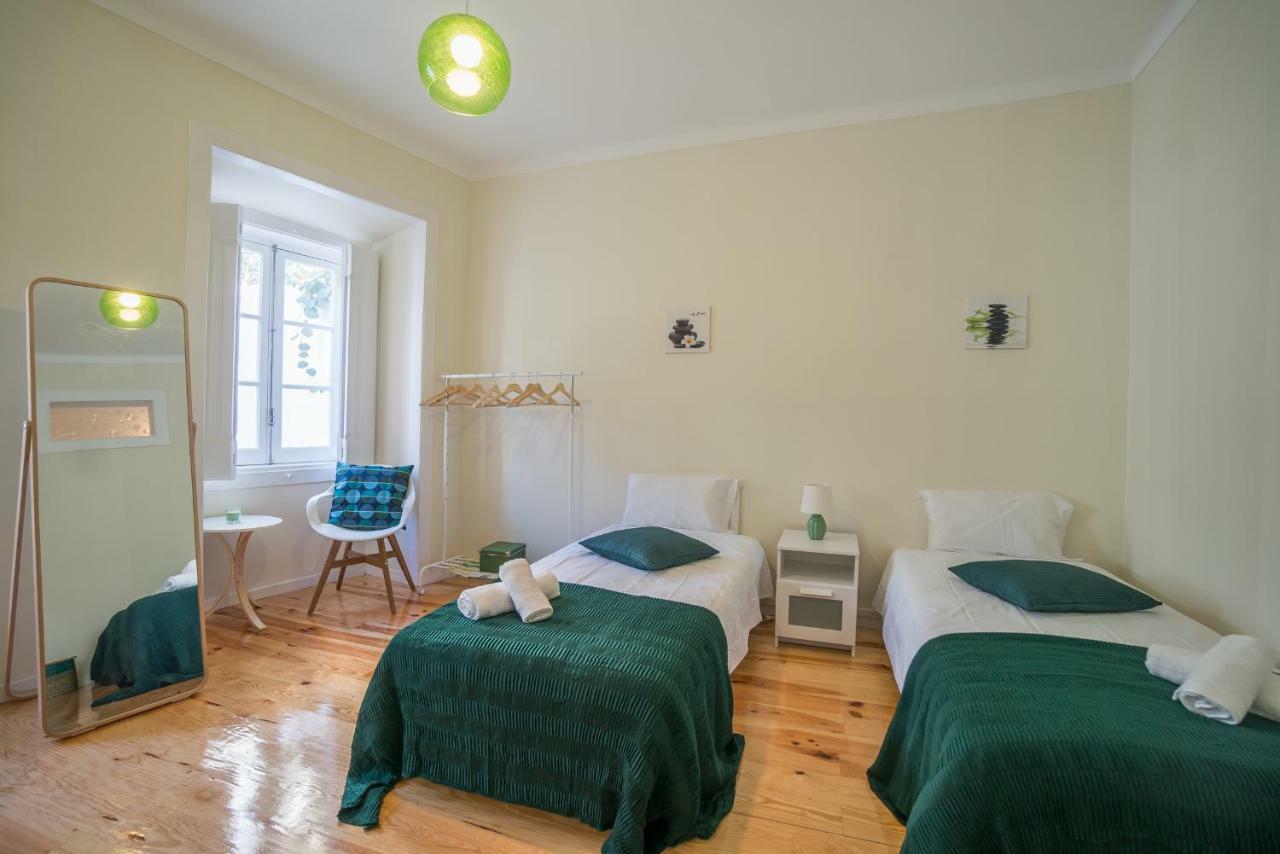 Mouraria 2 Bedroom Apartment Lisbon Exterior photo