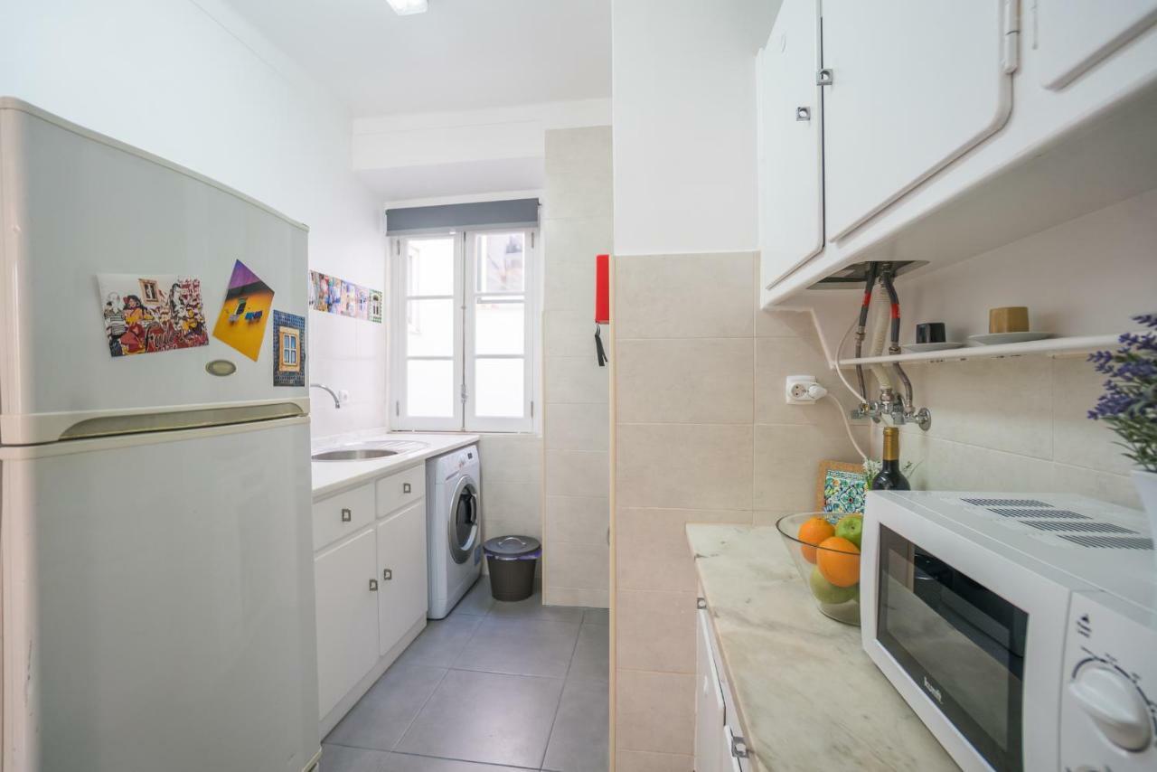 Mouraria 2 Bedroom Apartment Lisbon Exterior photo