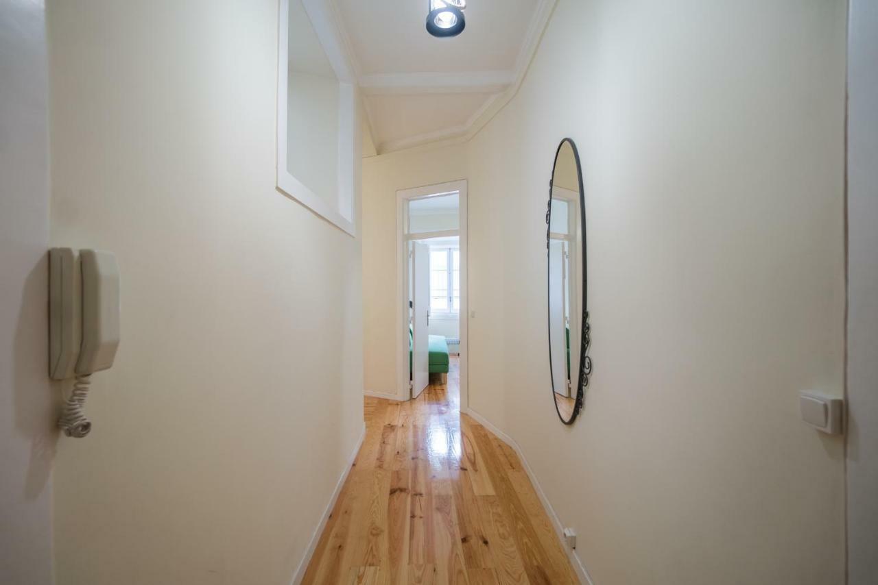 Mouraria 2 Bedroom Apartment Lisbon Exterior photo